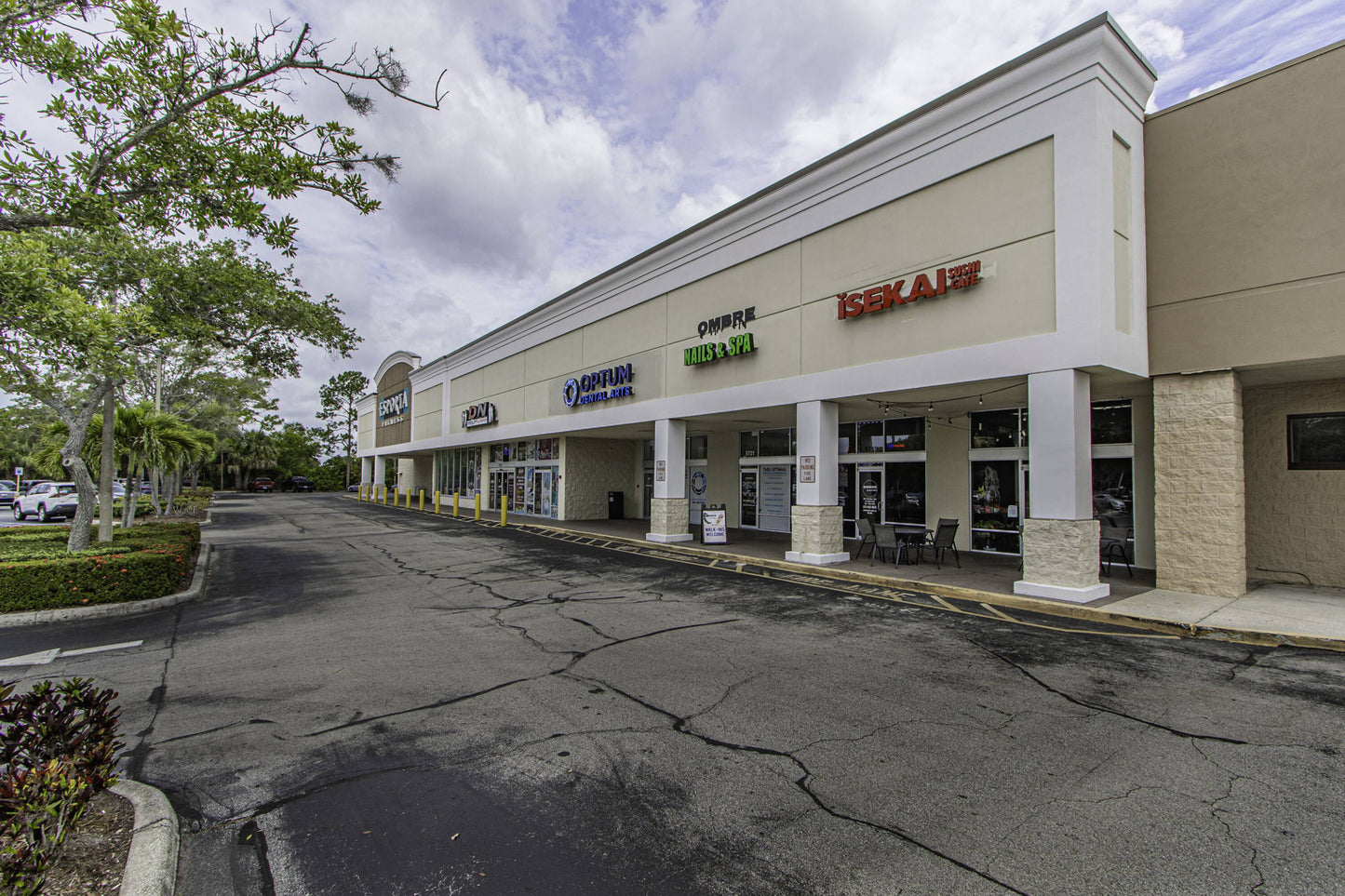 For Lease: Retail Space
5719 Gunn Hwy Tampa, FL 33625