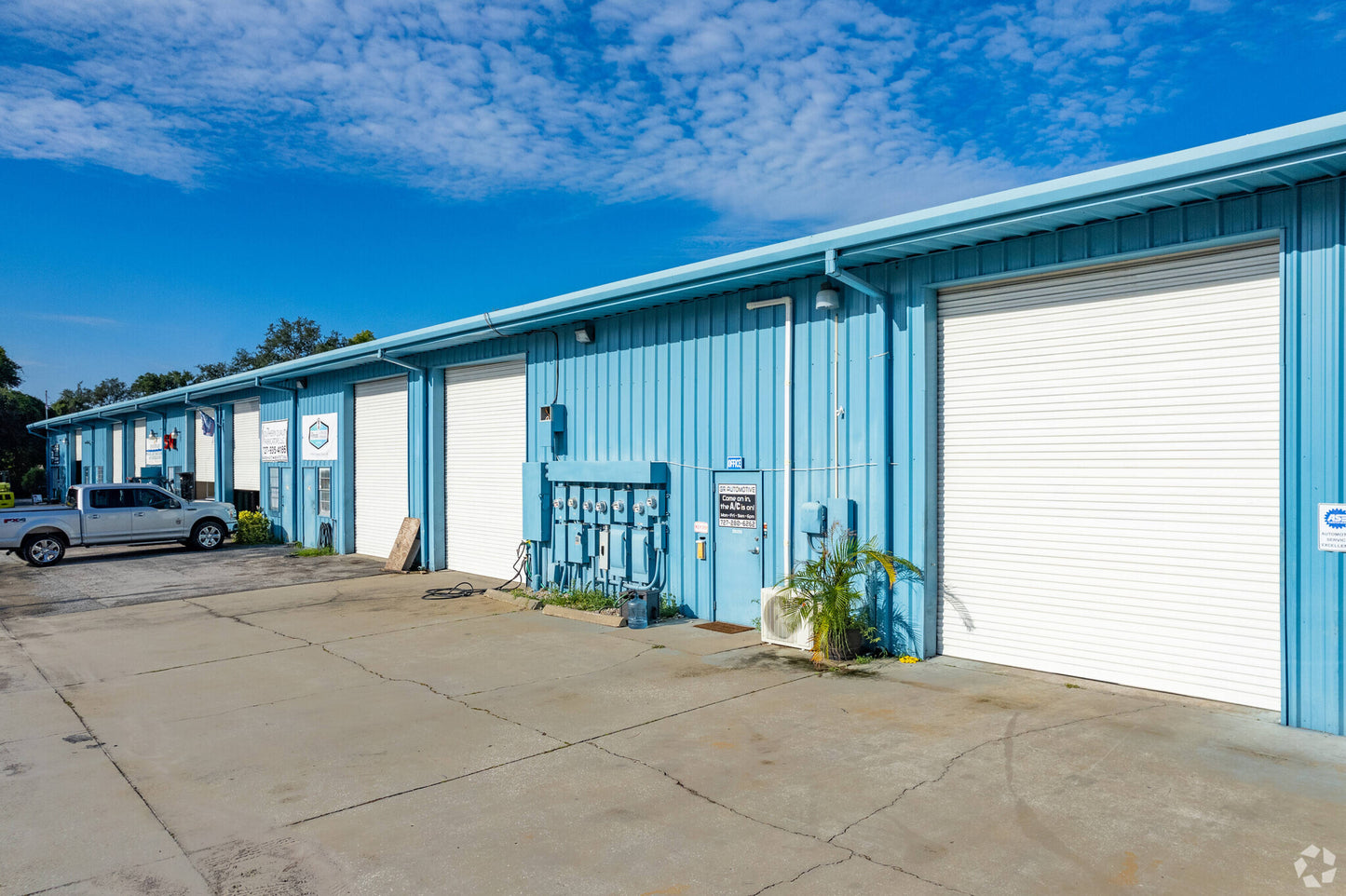 For Lease: 209 Industrial
209 Tarpon Industrial Cir Tarpon Springs, FL 34689