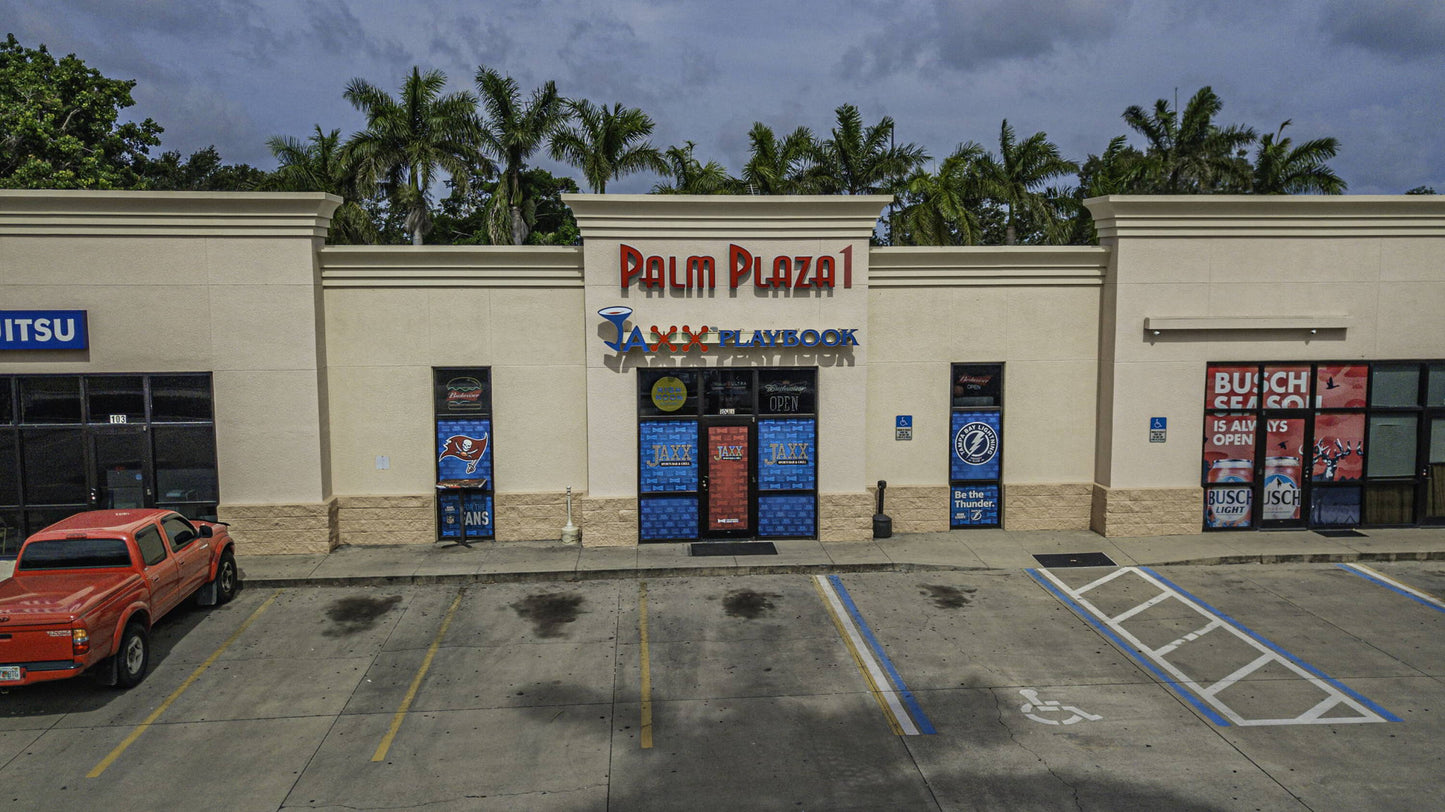 For Sale: Palm Plaza
RETAIL STRIP PLAZA - LONG TERM TENANTS